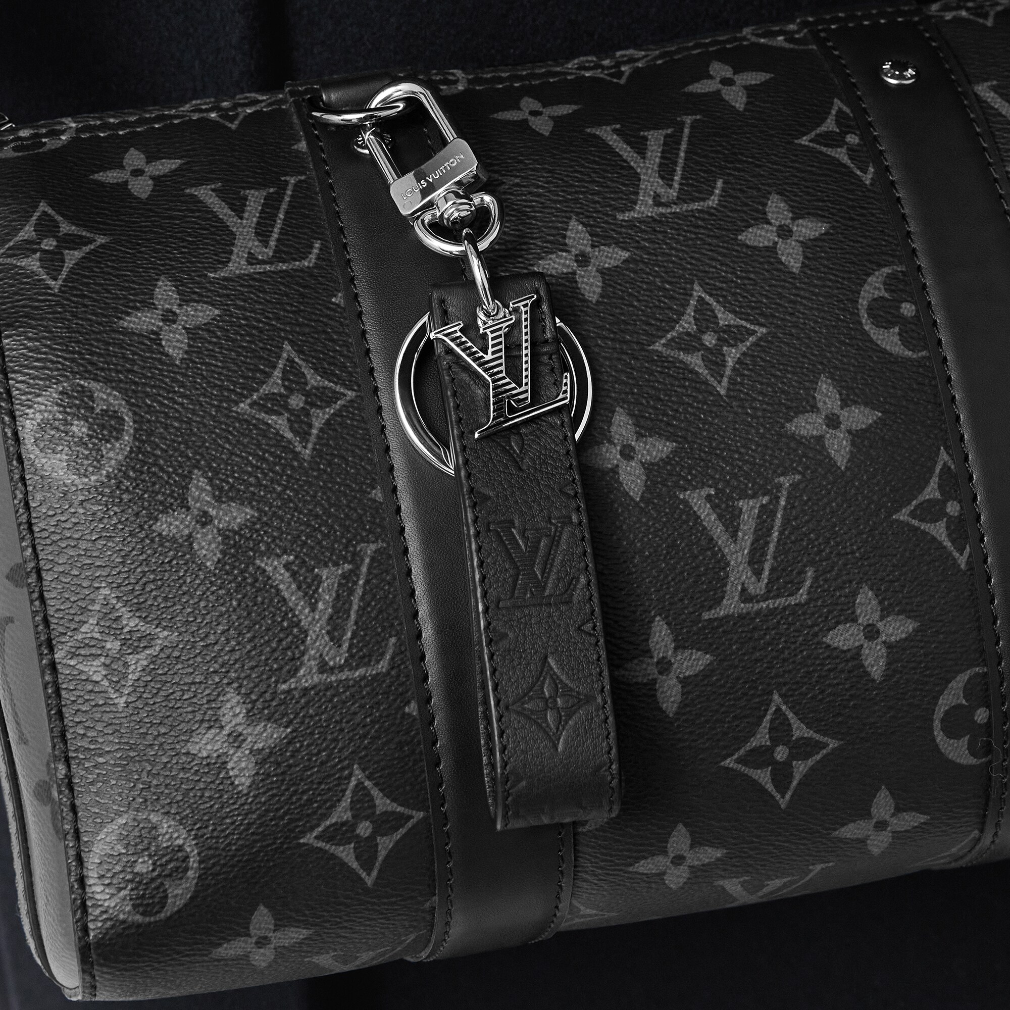 LV Shadow Dragonne Key Holder And Bag Charm S00 Accessories LOUIS VUITTON
